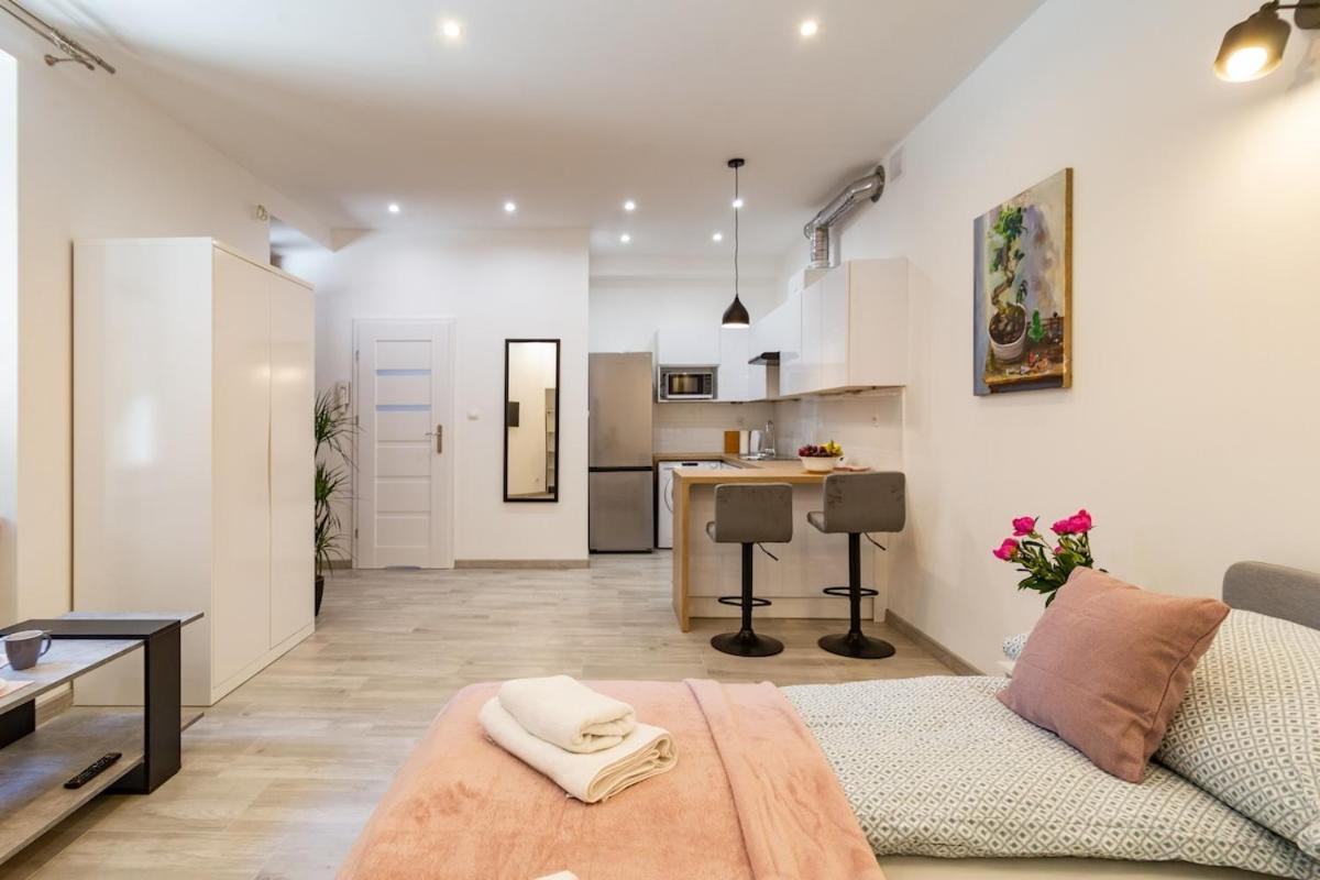 Great Base To Explore Cracow Apartment